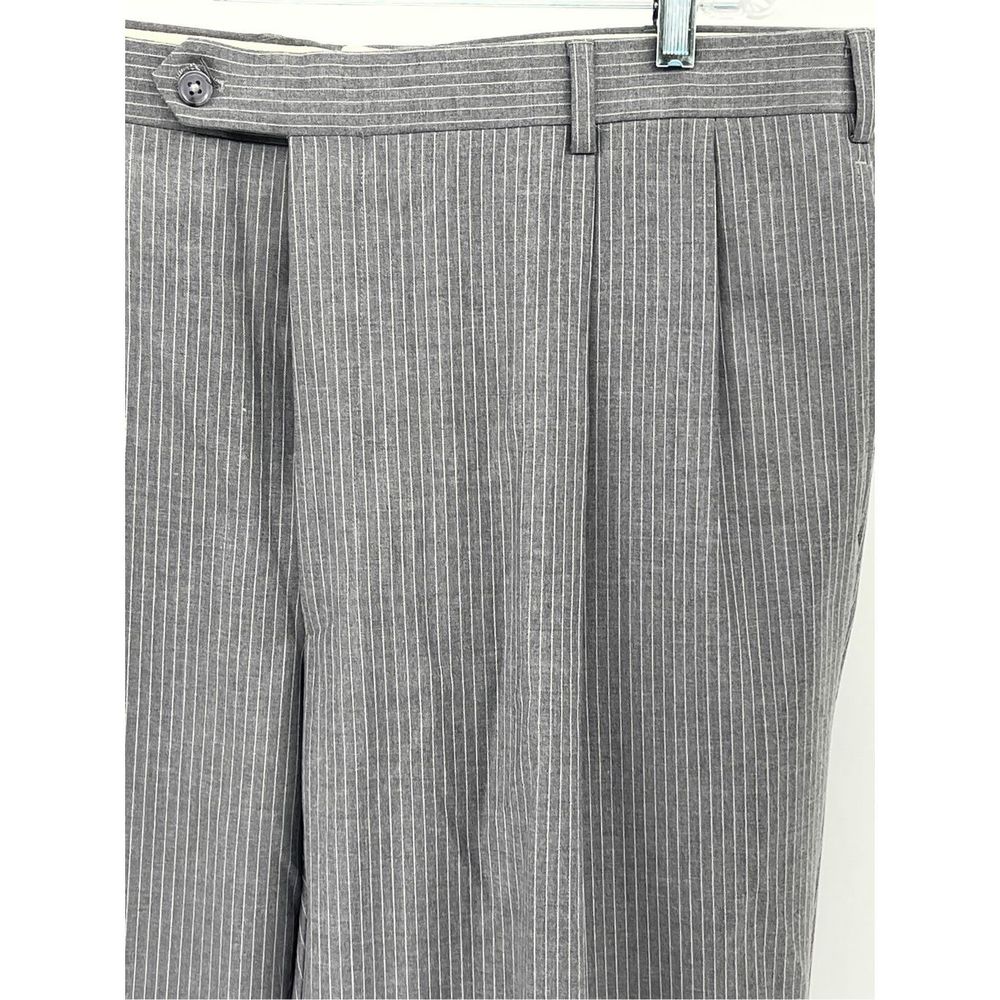 Jos A Bank Dress Pants Wool Men Size 38d29 Gray White Pinstriped Cuffed Pleated - Picture 5 of 10